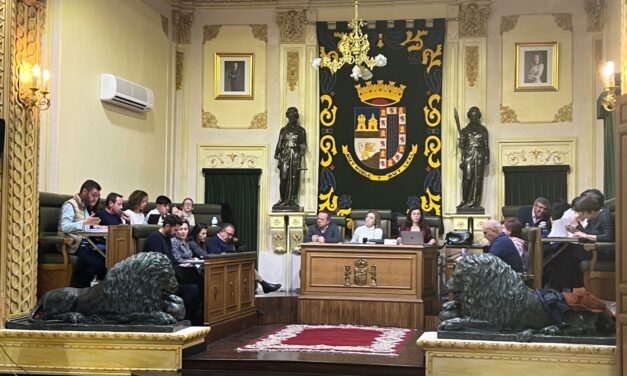 El pleno aprueba el expediente del contrato del Conservatorio y Escuela de Música