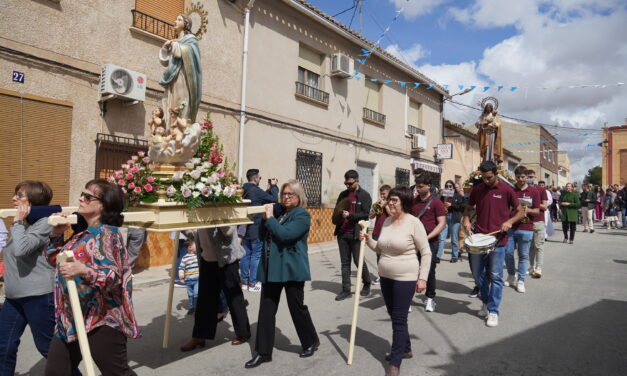 A pesar del tiempo inestable, La Alquería celebró sus fiestas
