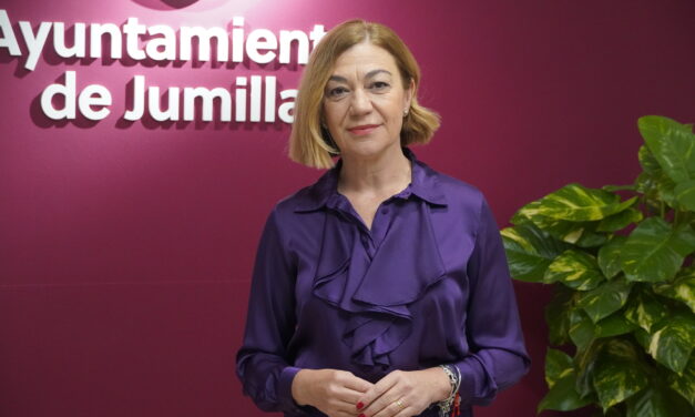 Alcaldesa: “Tenemos que demostrar que somos un pueblo que sabe disfrutar y, sobre todo, sabe respetar”