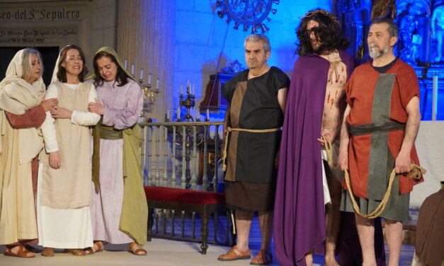 El Auto de la Pasión representa de nuevo un duelo de fuerza de la vida ante la muerte