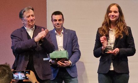 Elena López Santos gana el 1º premio de Narraciones Cortas Luis Landero en Alburquerque