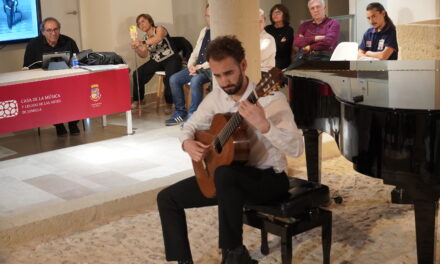 La Casa de la Música acoge la charla-concierto sobre la guitarra murciana