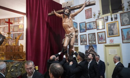 El Cristo de la Expiración del Costado estará en su sede hasta Viernes Santo por la noche