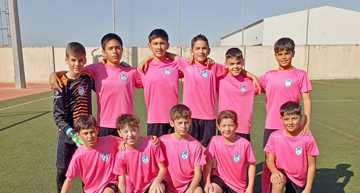 La Escuela Alevín de Superliga vence y se acerca a la salvación
