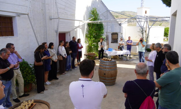 Bodegas Viña Elena ha acogido las ‘II Jornadas de corte profesional del queso y cata de sabores’