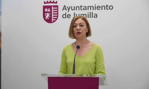 La junta local adjudica la mejora del firme y servicios de agua en calle Joaquín Turina