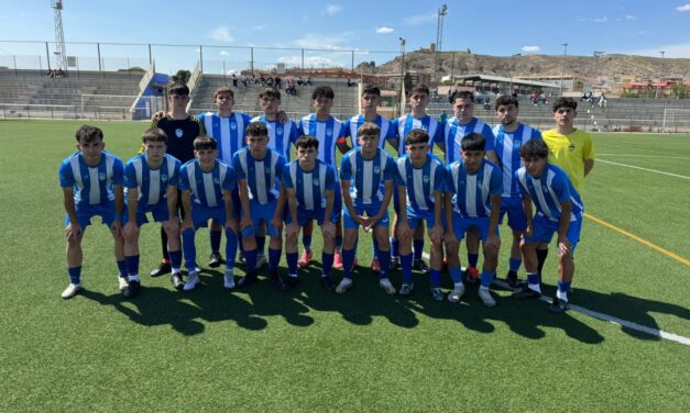 (1-0) La Escuela de Primera Juvenil mantiene el pulso por el primer puesto