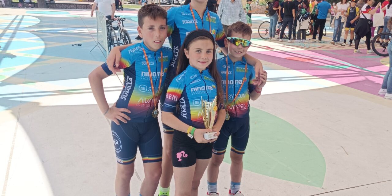 Gema García consigue un nuevo podio para la Escuela de Ciclismo