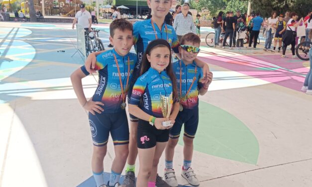 Gema García consigue un nuevo podio para la Escuela de Ciclismo