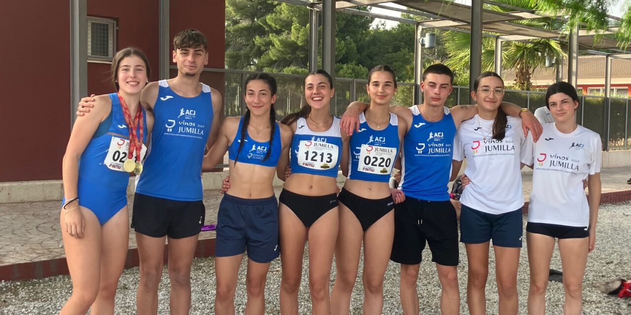Beatriz Pérez y María Jesús Sánchez se traen cuatro oros del Regional Sub-18