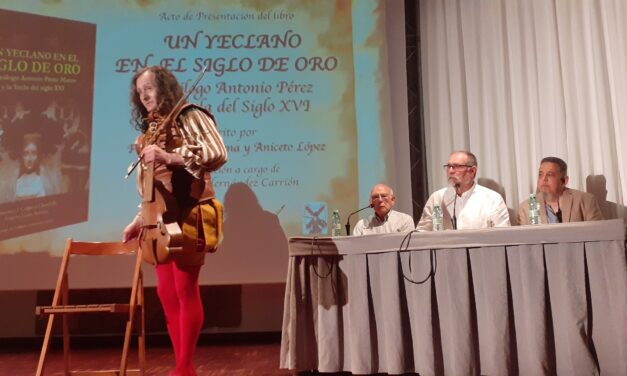 Emiliano Hernández inaugura la III Recreación Histórica Internacional del Siglo de Oro celebrada en Yecla