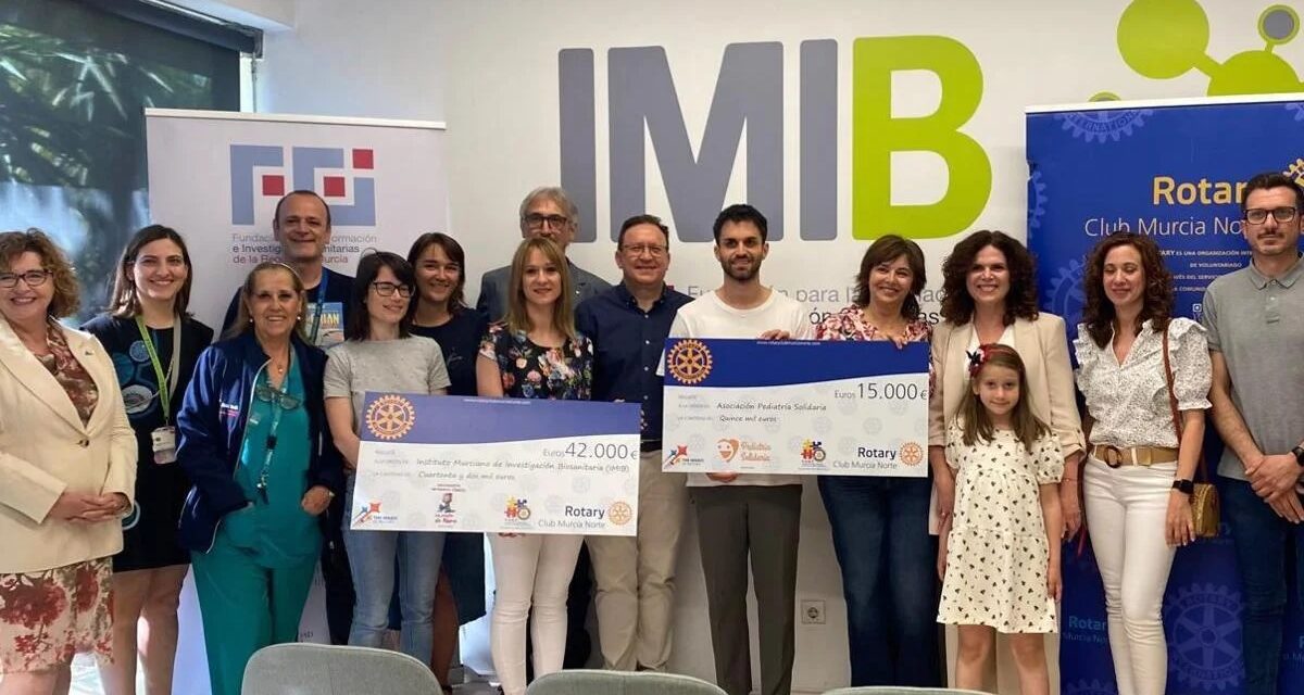 ‘Los pasitos de Nora’ entrega 42.000 euros al IMIB para investigar Tango2