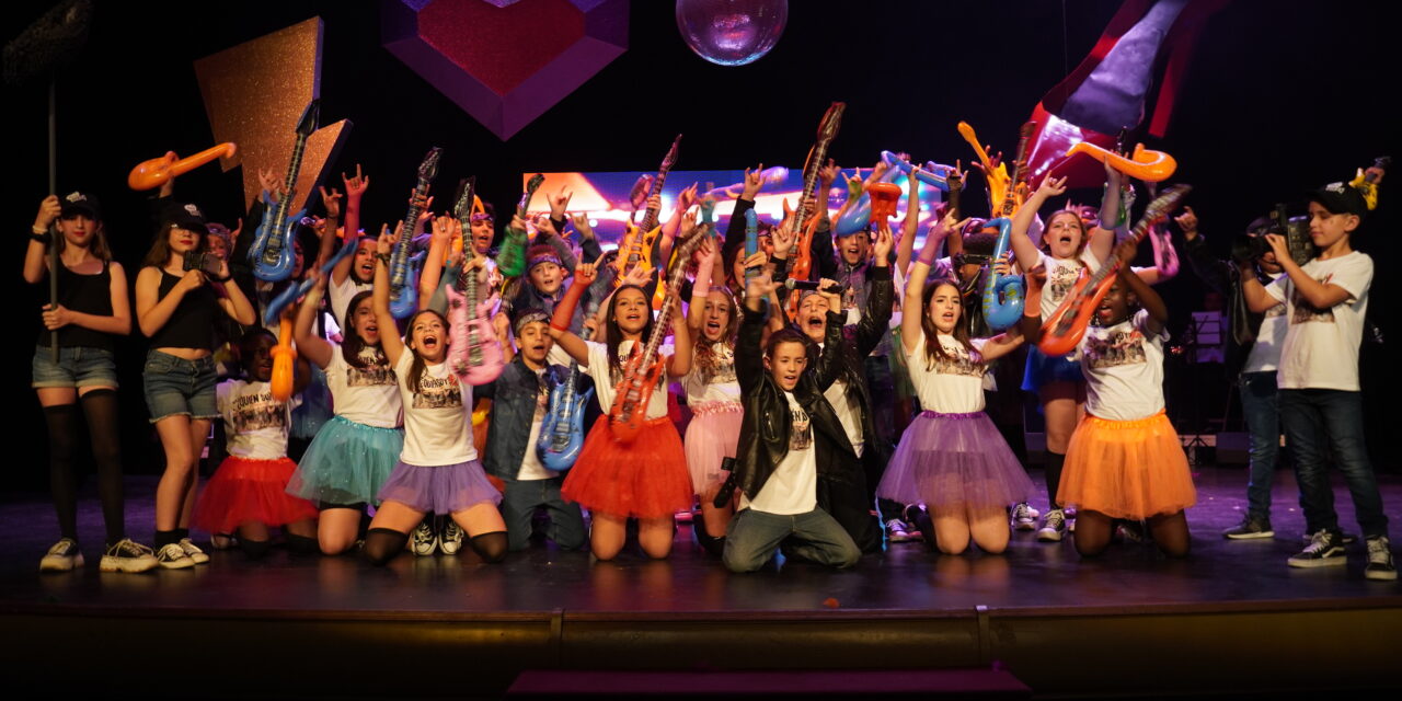 El Colegio Príncipe Felipe hace ‘sold out’ en los dos pases de su musical