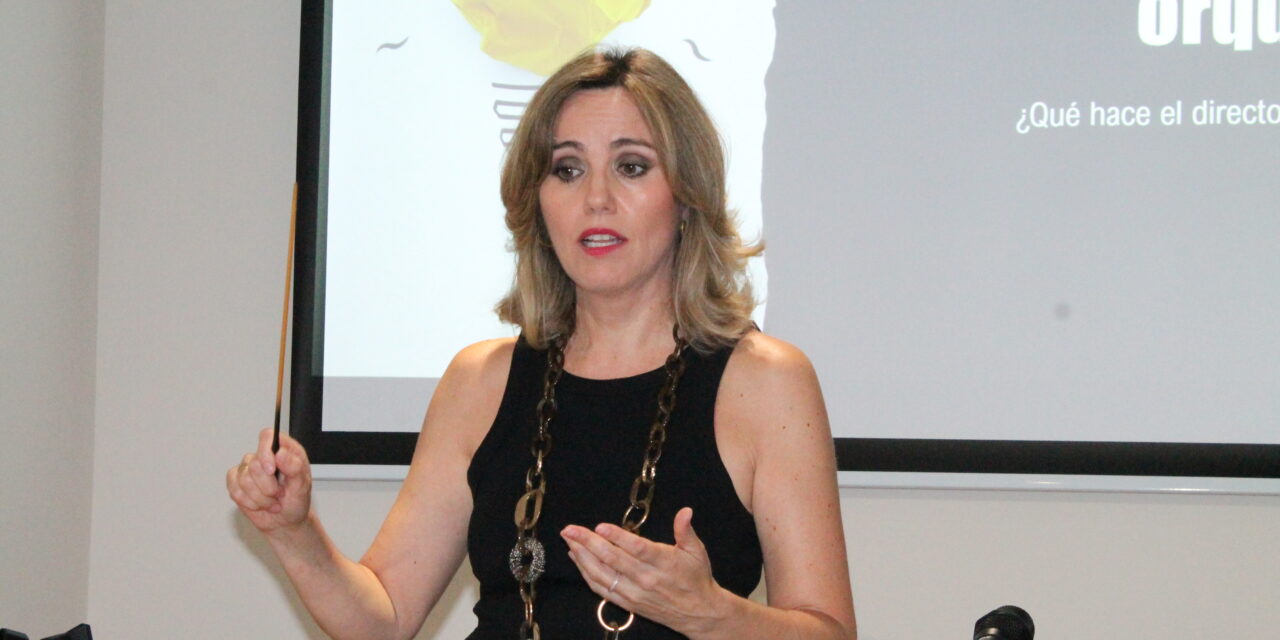 Pilar Vañó ofrece una conferencia sobre gestualización en dirección orquestal