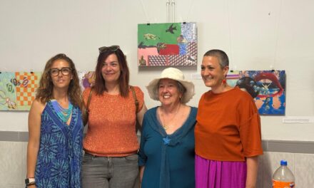 La exposición ‘Presencial’ de Tina Hernández se puede visitar en la sede de Mujeres Rurales de La Alquería