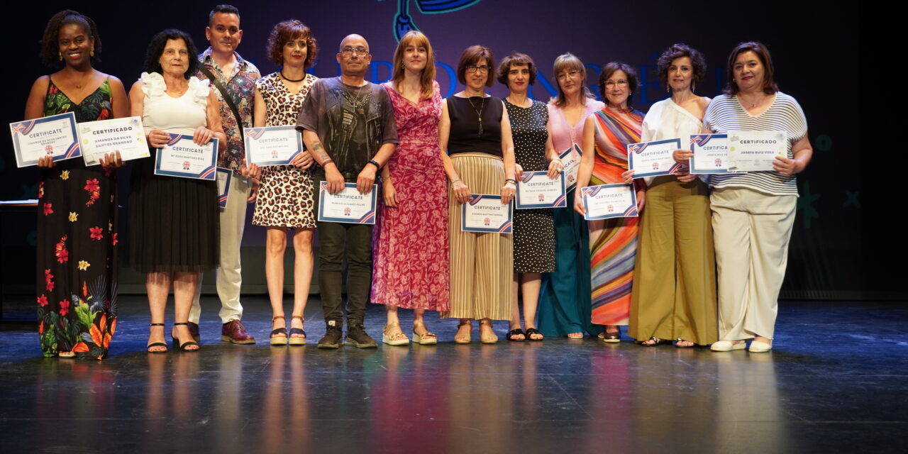 Los alumnos del CEA Altiplano se gradúan en estudios básicos y otras competencias