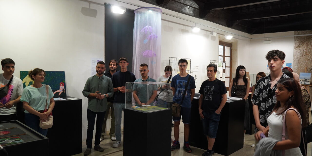 Alumnos de Artes del Arzobispo Lozano muestran su ‘compromiso social’ en una exposición