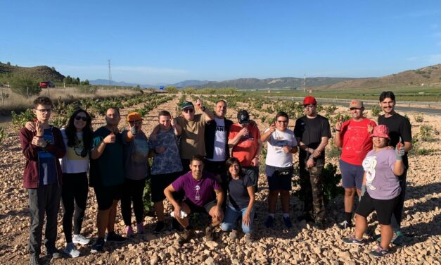 ASTRADE, premiada por ‘Vinos Talentismo’ donde ha colaborado Bodegas Viña Elena