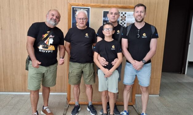 Crevillén, sexto y mejor veterano del XX Torneo de Ajedrez Bobby Fischer celebrado en Caudete