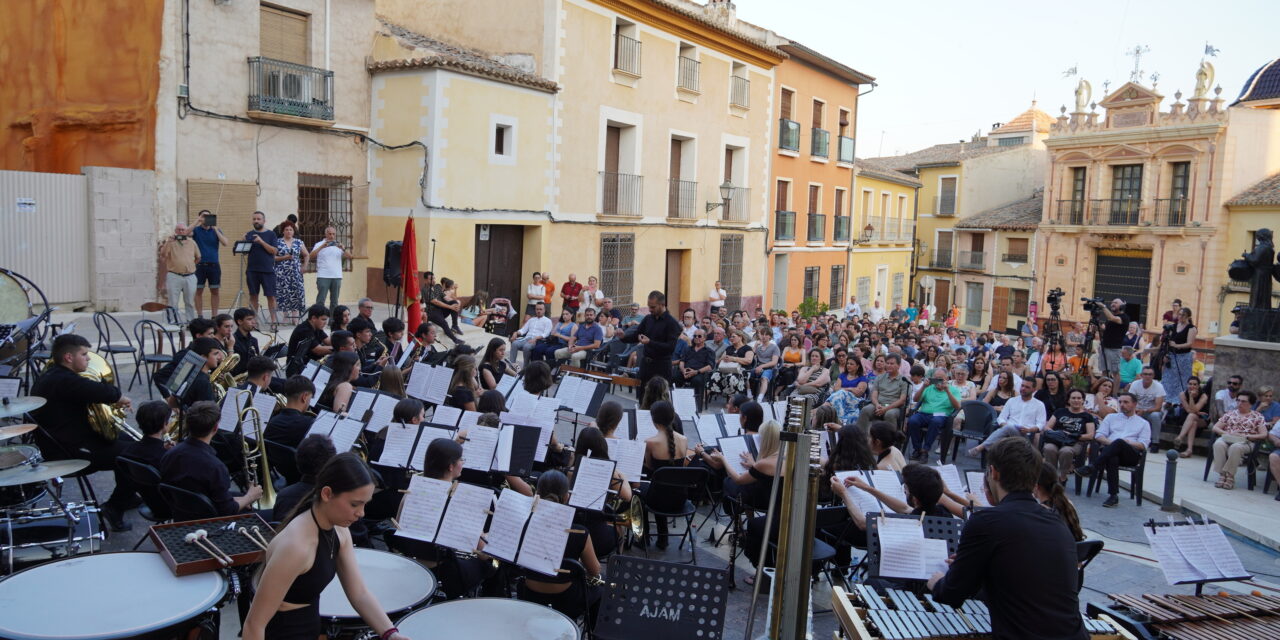 La AJAM recibe a la Escuela de Cabezo de Torres en el Festival Juvenil de Bandas