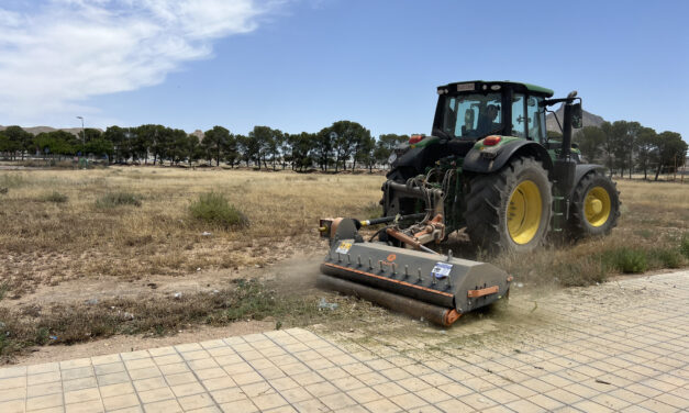 El Ayuntamiento adquiere una nueva maquinaria para trabajos de desbroce