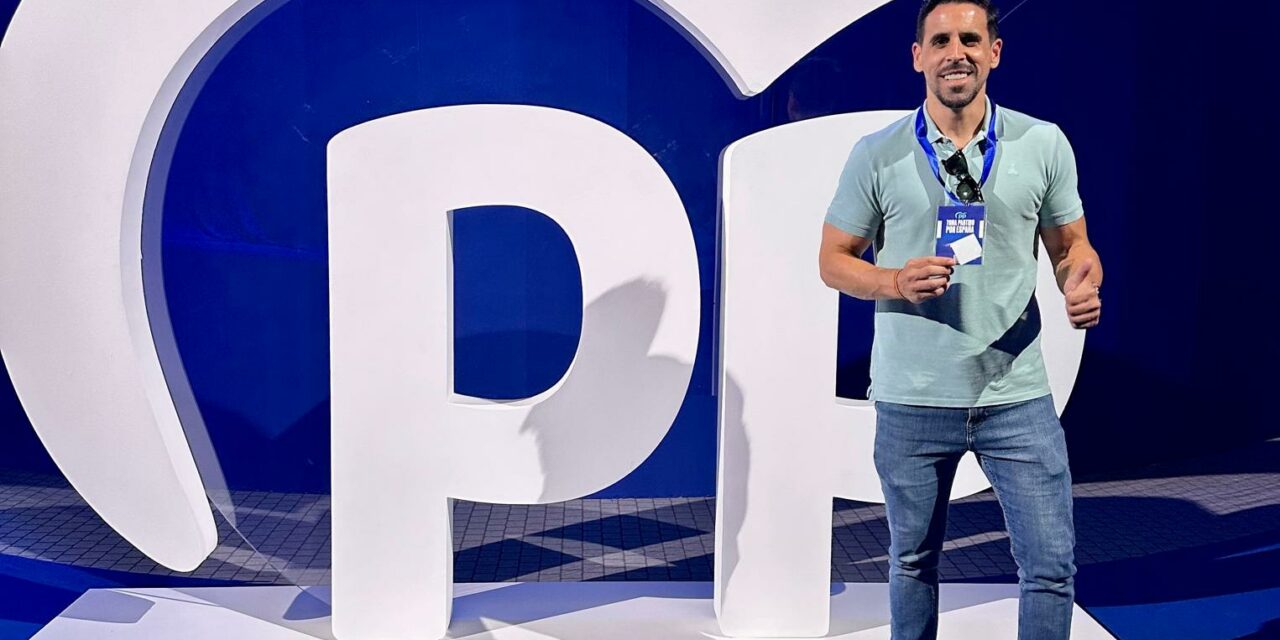 El secretario general del PP de Jumilla, Antonio Valero, asistió al 21º Congreso Nacional del Partido Popular