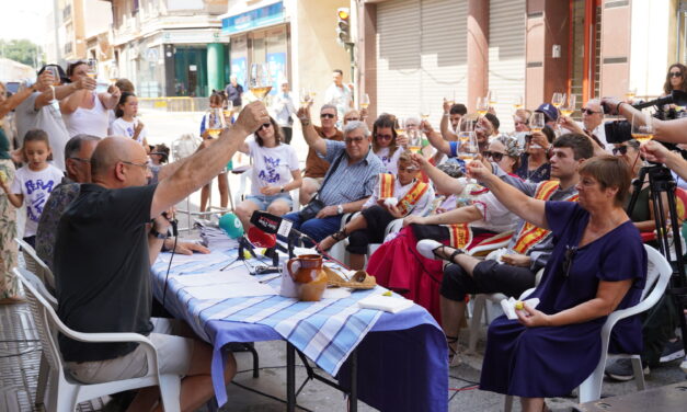 La peña La Alborga homenajea en su revista a Alejandro Lencina