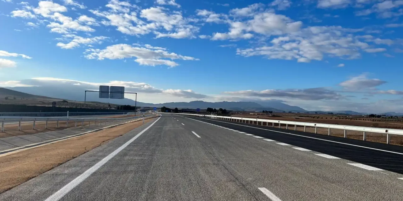 IUV-Podemos denuncia que “el Partido Popular no consigue inversiones regionales para Jumilla”