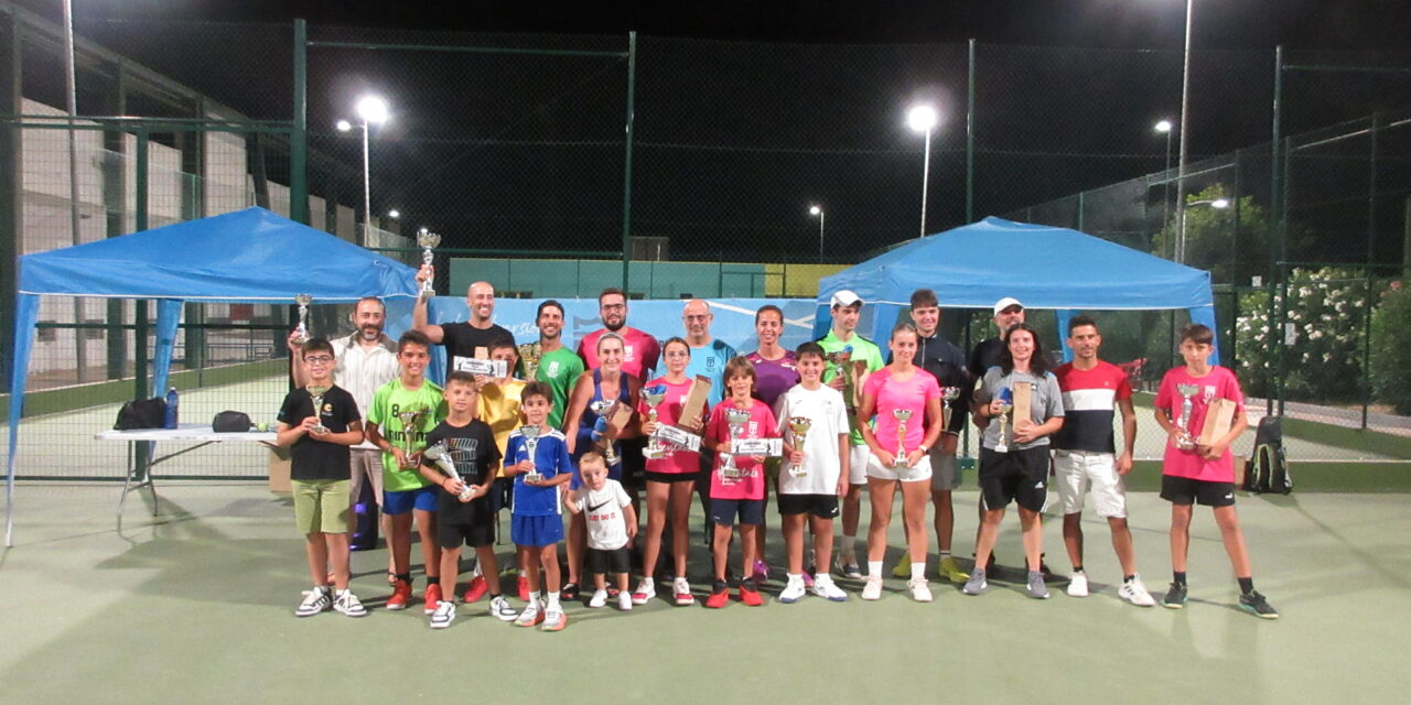 El Torneo de Tenis Ciudad de Jumilla bate récord de participación en su 25 aniversario