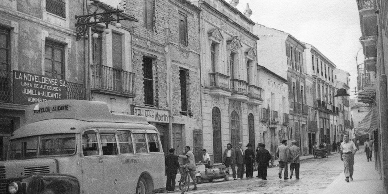 El Marqués, La Noveldense y otras líneas históricas: crónica de un viaje centenario