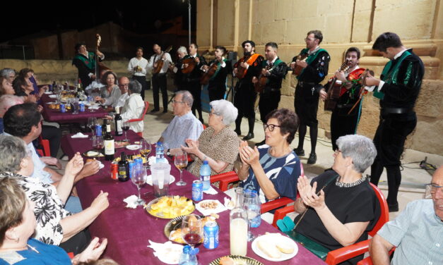 La cena de Santiago, un evento solidario en favor del templo histórico de Jumilla