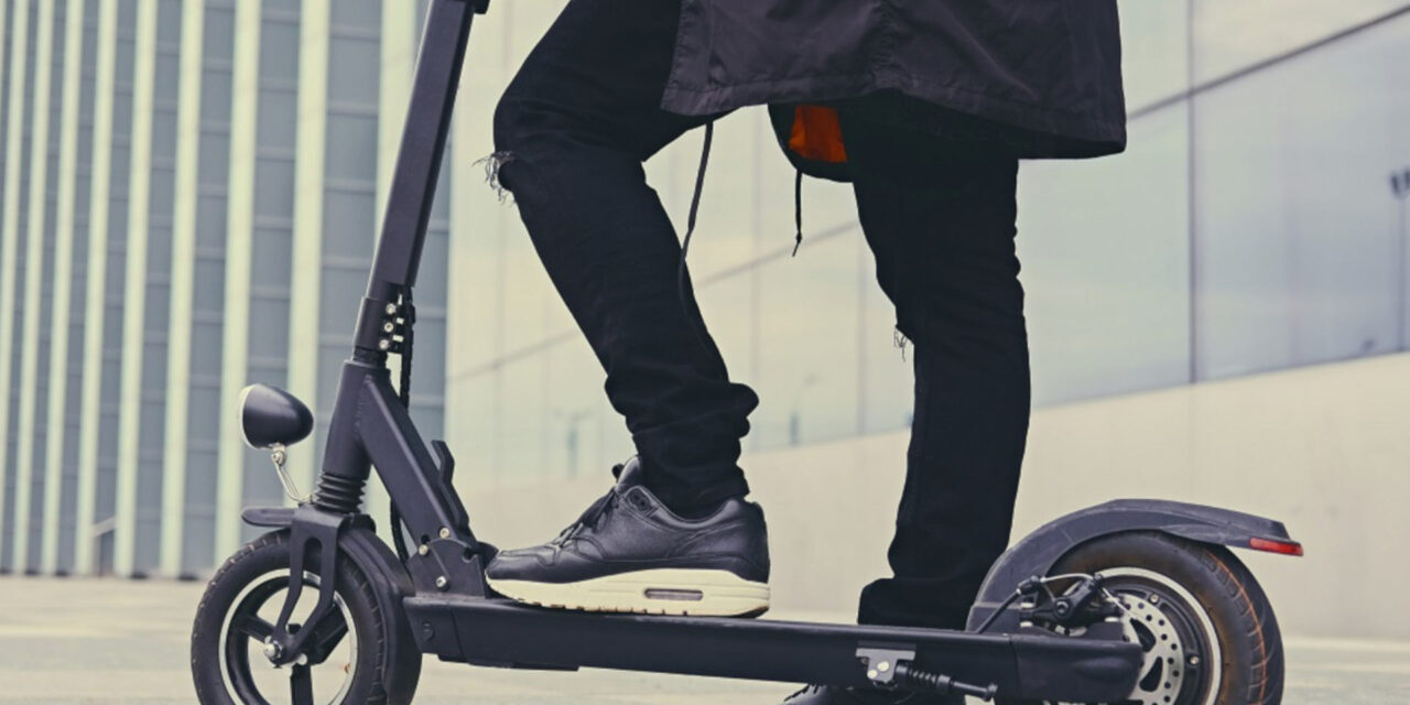 Regular el uso de patinetes eléctricos