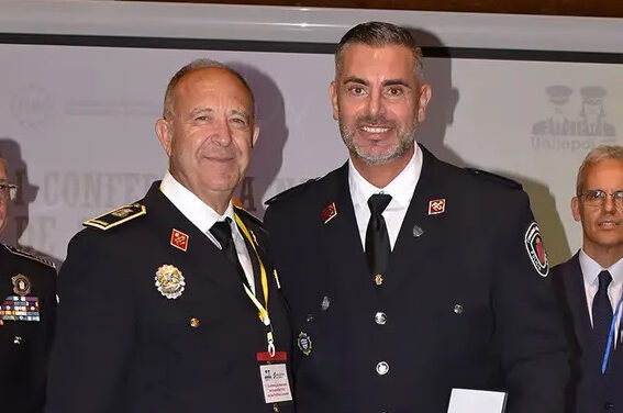 Pascual David Muñoz recoge la Medalla al Mérito Profesional, y recibe el sábado la Encomienda de Caballero de Santiago