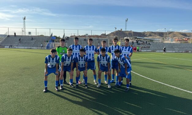 El Juvenil de Autonómica de la EFF Jumilla estrena categoría con triunfo (5-3)