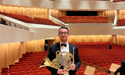 El músico jumillano Alberto López ha participado en la gira europea de la Joven Orquesta Gustav Mahler
