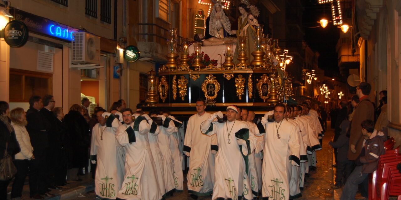 El 30 aniversario del paso Lamentaciones ante Cristo Muerto comienza a celebrarse mañana.