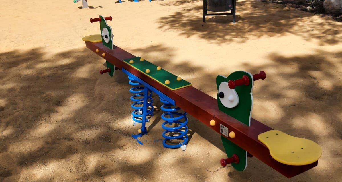 Todas las pedanías contarán con zonas infantiles y otros equipamientos