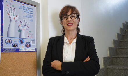 Ana Pascuali Pérez Marín, presidenta de Adix Jumilla: “Hemos creado un espacio de apoyo, comprensión y acompañamiento para padres, niños y docentes”