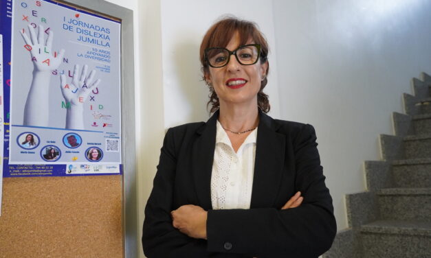 Ana Pascuali Pérez Marín, presidenta de Adix Jumilla: “Hemos creado un espacio de apoyo, comprensión y acompañamiento para padres, niños y docentes”