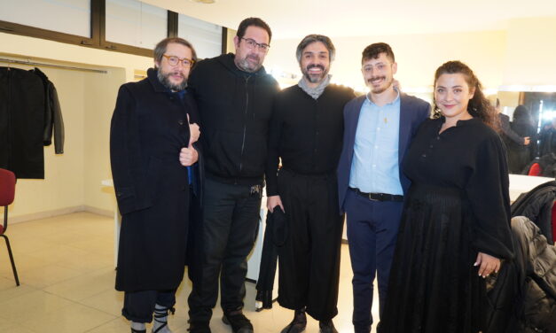 La obra “Arrullo” de La Púa Escénica de Quino Tomás, nominada en los Premios Azahar 2025