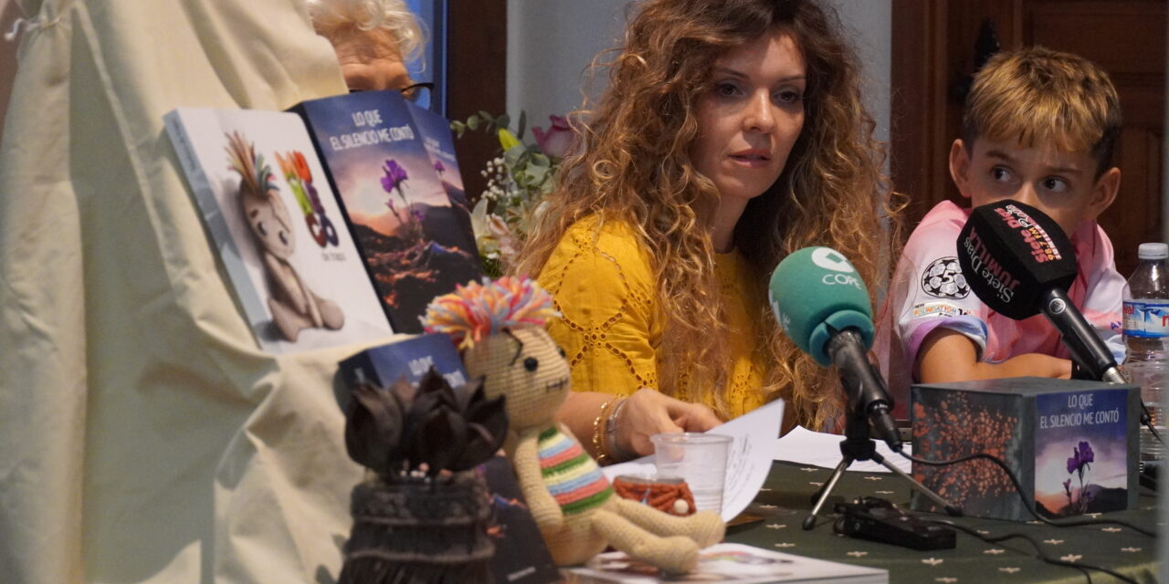“‘Lo que el silencio me contó’ es un libro lleno de emociones que nos llegarán al corazón y al alma”