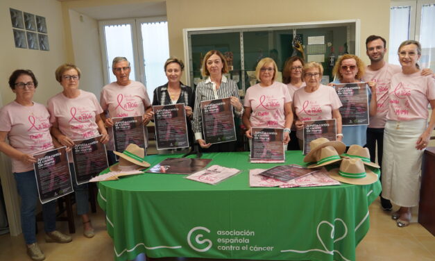 Bajo el lema ‘Nos lo tomamos a pecho’, se celebran los actos del Día del Cáncer de Mama
