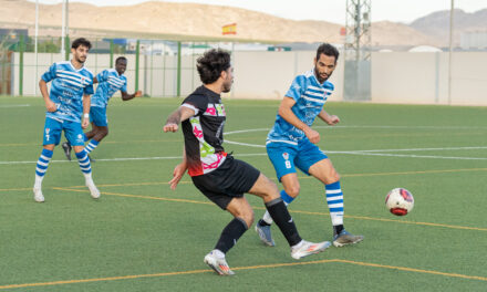 El Jumilla ACF va en serio: dos goles de Gonzalo le colocan líder de Primera Autonómica