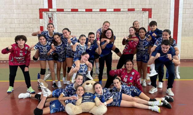 Las chicas del balonmano, a tope: pleno de victorias para los tres equipos de las bases