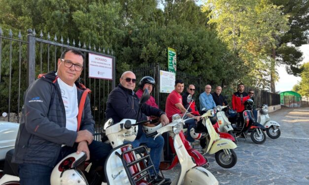 El Club Amigos de la Vespa Jumilla realizan su primer encuentro