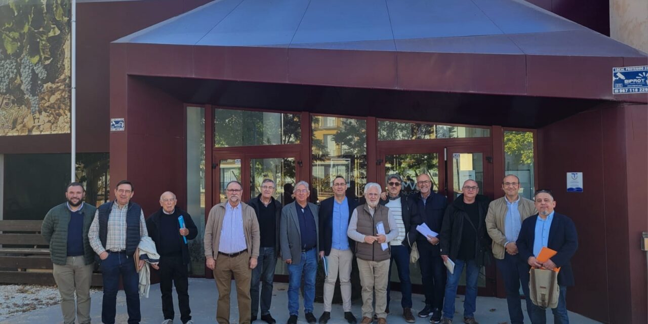 Jumilla acoge una jornada de centros de estudios históricos de Albacete, Alicante y Murcia