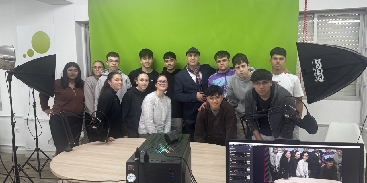 Andrés Carlos López y su alumnado del Infanta Elena, 2º Premio en la Copa España Creativa