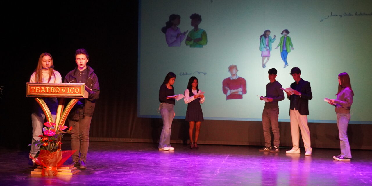 Alumnos del colegio Santa Ana presentan el libro “Siempre nos quedará la luna”