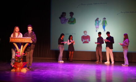 Alumnos del colegio Santa Ana presentan el libro “Siempre nos quedará la luna”