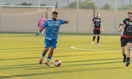Gonzalo, un gol desde su propio campo y otro desde el córner